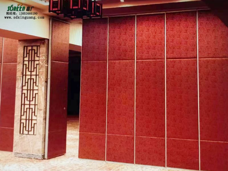 濰坊移動(dòng)隔斷飯店宴會(huì)廳屏風(fēng)折疊門(mén)辦公高隔音墻板