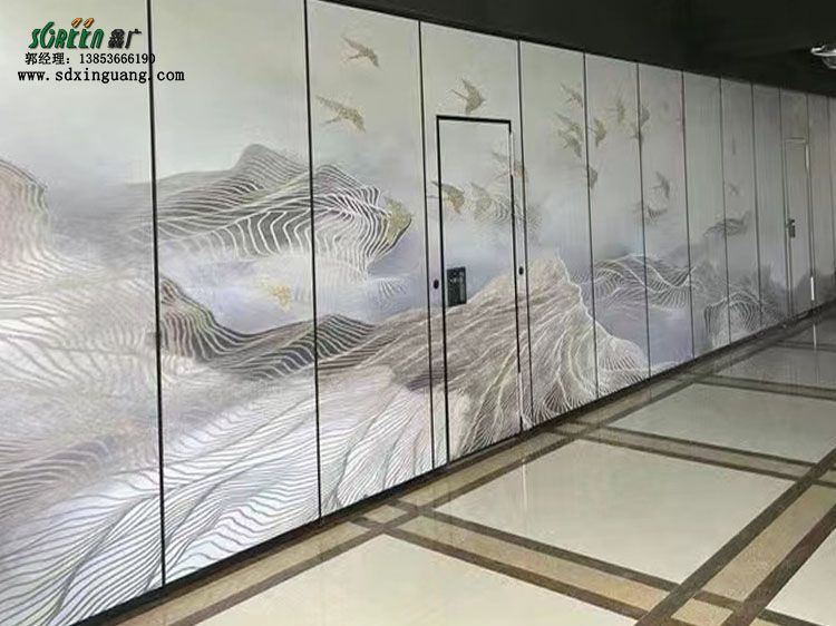 濰坊活動(dòng)隔斷廠家酒店活動(dòng)隔斷墻，展廳折疊推拉門(mén)，移動(dòng)屏風(fēng)高隔